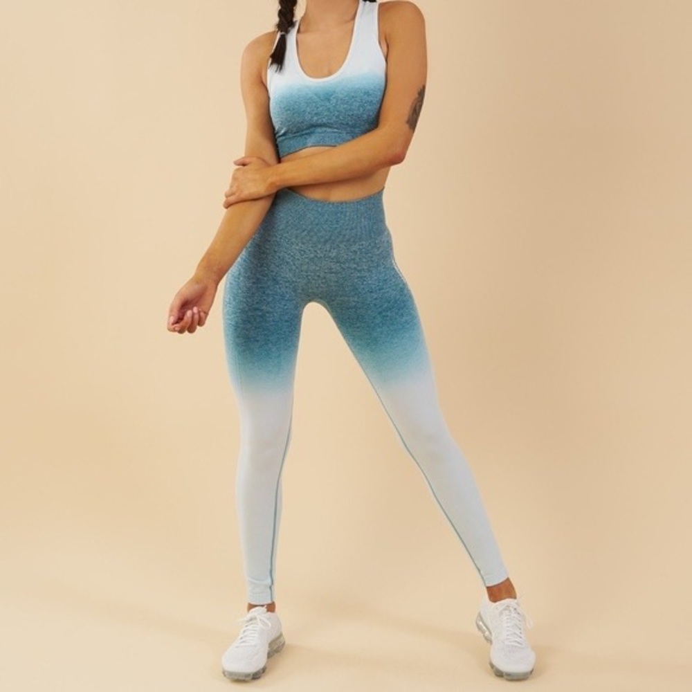 Gymshark three piece blue ombré set